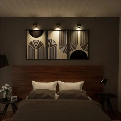 Lambent™ Nova Wireless Wall Lamp